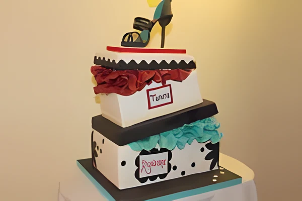 Tarta personalizada de varios pisos